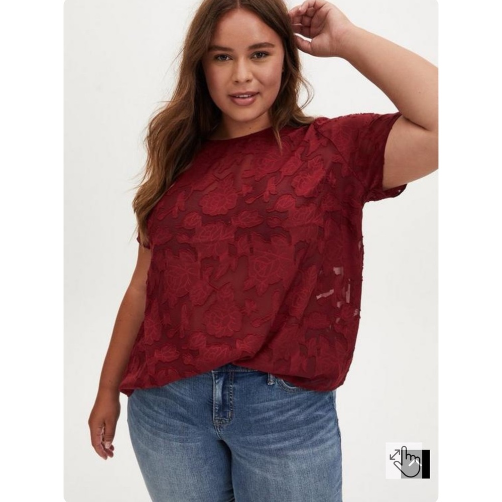 NWT New Torrid Abbey Chiffon Clip Floral Top Red 1